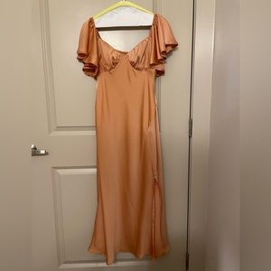 SELFIE LESLIE PEACH DRESS